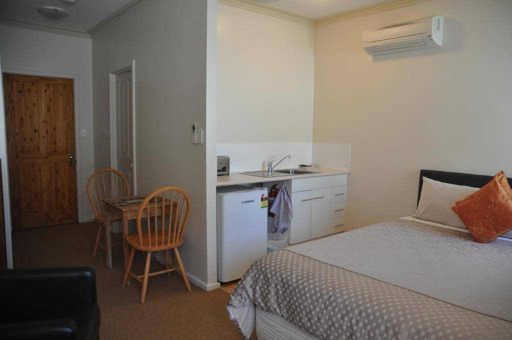 Guildford River Retreat Perth Bilik gambar